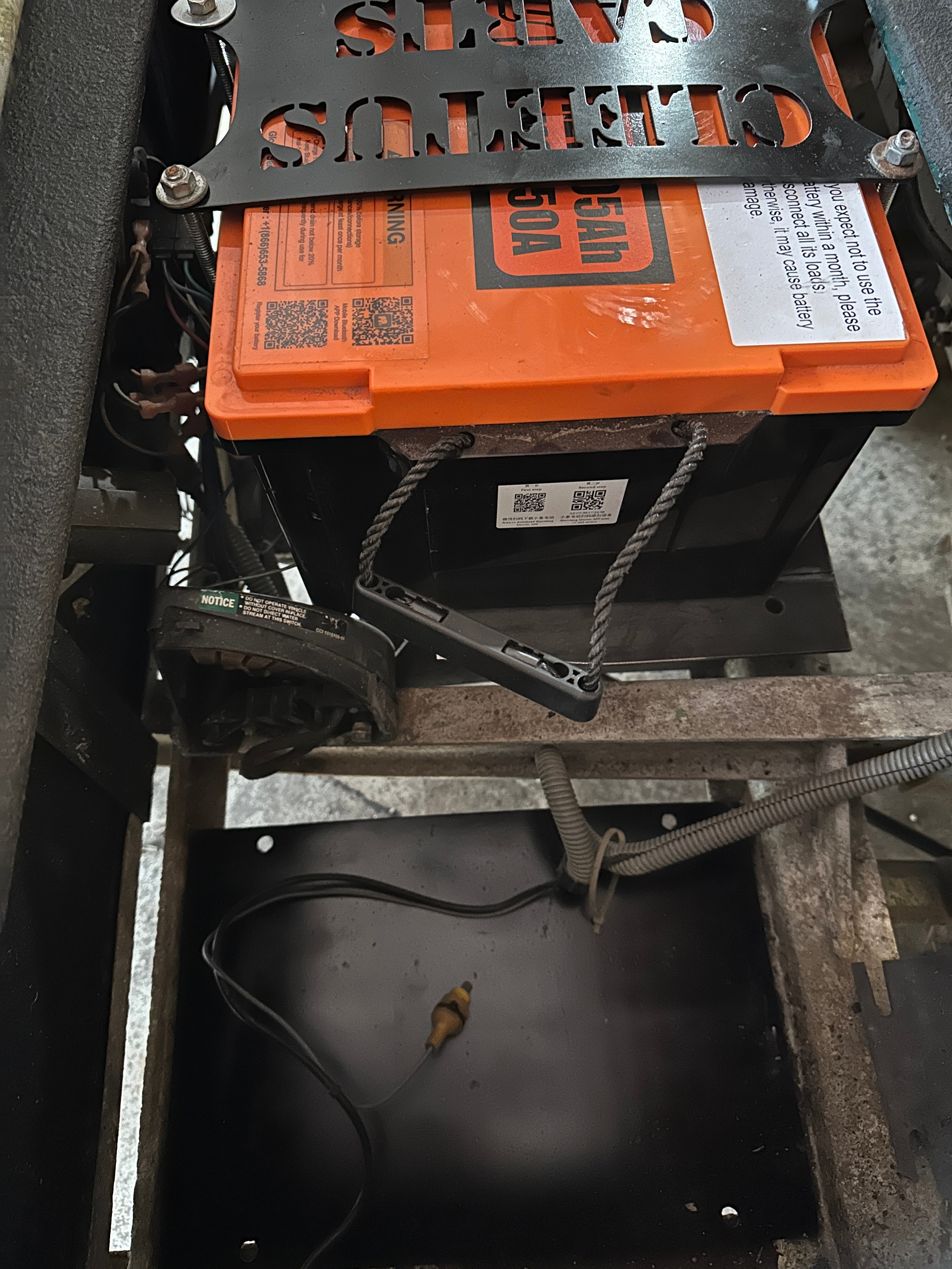 Lithium battery conversion tray-club car ds (drop-in fit)